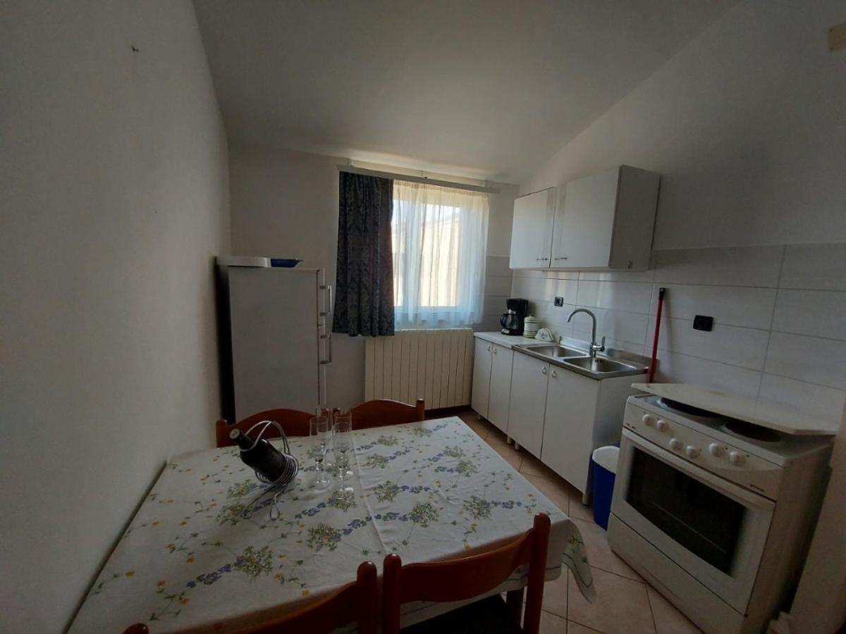 מדולין Emma Demarin Apartments מראה חיצוני תמונה